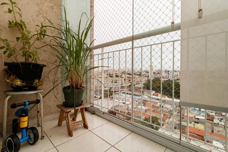 Apartamento à venda com 55m², 2 quartos e 1 vaga Apartamento à venda com 55m², 2 quartos e 1 vagaVaranda