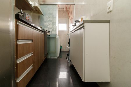 Apartamento à venda com 55m², 2 quartos e 1 vaga Apartamento à venda com 55m², 2 quartos e 1 vagaCozinha