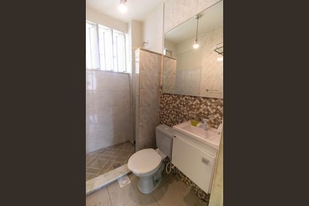 Banheiro de apartamento à venda com 1 quarto, 60m² em Centro, Niterói