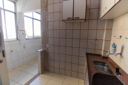 Apartamento à venda com 60m², 1 quarto e sem vagaCozinha e Área de Serviço