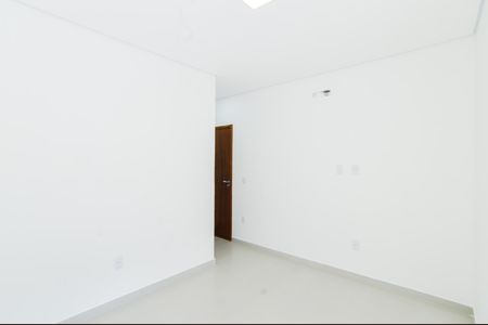 Casa para alugar com 110m², 3 quartos e 4 vagasSuíte 3