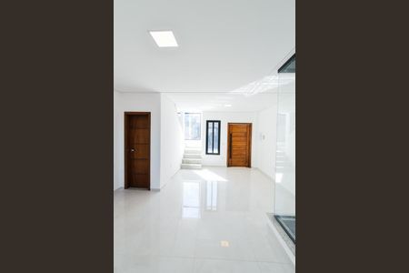 Casa para alugar com 110m², 3 quartos e 4 vagasSala