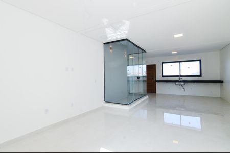 Sala de casa para alugar com 3 quartos, 110m² em Parque Continental Iv, Guarulhos