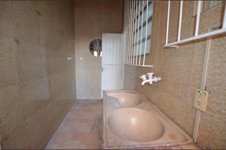 Casa para alugar com 50m², 3 quartos e sem vagaÁrea de Serviço