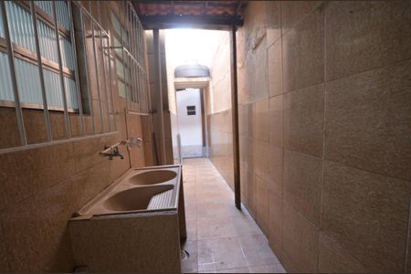 Casa para alugar com 50m², 3 quartos e sem vagaÁrea de Serviço