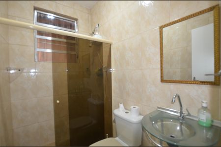 Casa para alugar com 50m², 3 quartos e sem vagaBanheiro