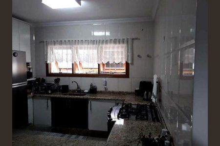 Casa à venda com 3 quartos, 230m² em Campestre, Santo André