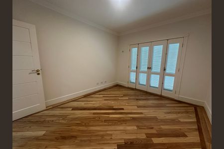 Casa de condomínio à venda com 500m², 4 quartos e 4 vagasQuarto 1