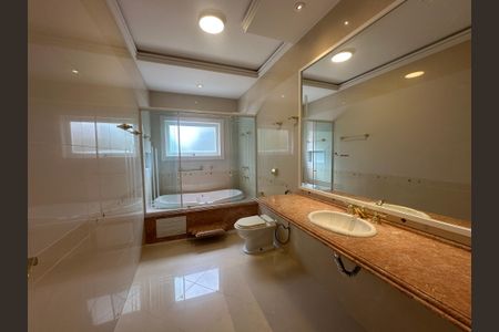 Casa de condomínio à venda com 500m², 4 quartos e 4 vagasBanheiro Social