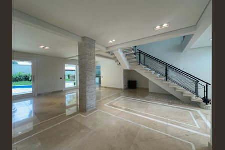 Casa de condomínio à venda com 500m², 4 quartos e 4 vagasSala