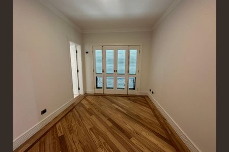 Casa de condomínio à venda com 500m², 4 quartos e 4 vagasSuíte 1