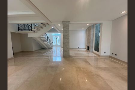 Casa de condomínio à venda com 500m², 4 quartos e 4 vagasSala