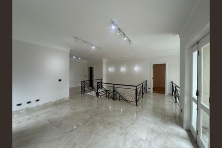 Casa de condomínio à venda com 500m², 4 quartos e 4 vagasLareira