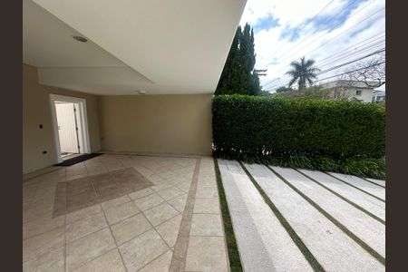 Casa de condomínio à venda com 500m², 4 quartos e 4 vagasGaragem