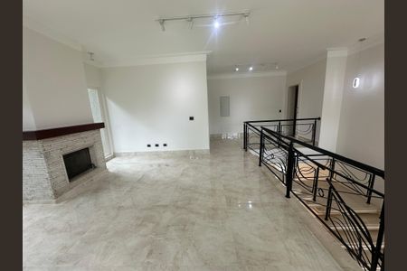 Casa de condomínio à venda com 500m², 4 quartos e 4 vagasLareira