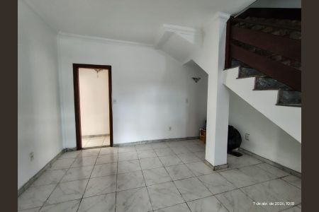 Casa para alugar com 360m², 4 quartos e 6 vagas