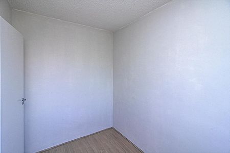 quarto 2_3 de apartamento para alugar com 2 quartos, 38m² em Jardim Sao Saverio, São Paulo