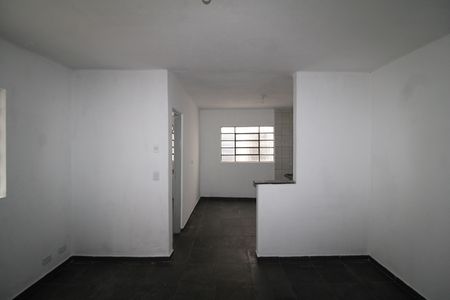 Sala / Cozinha de apartamento para alugar com 2 quartos, 55m² em Vila Maria Luisa, São Paulo