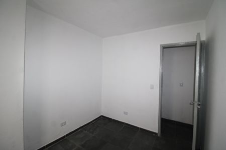 Quarto 1 de apartamento para alugar com 2 quartos, 55m² em Vila Maria Luisa, São Paulo