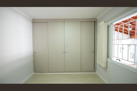 Casa para alugar com 102m², 2 quartos e 2 vagasQuarto 1