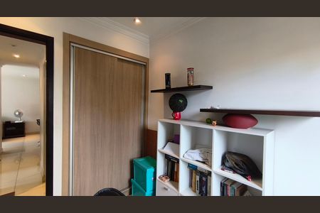 Apartamento à venda com 65m², 3 quartos e 1 vagaQuarto 2