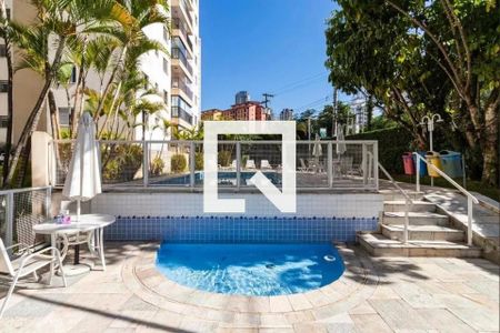 Apartamento à venda com 65m², 3 quartos e 1 vagaPiscina