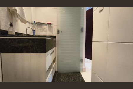 Apartamento à venda com 65m², 3 quartos e 1 vagaBanheiro
