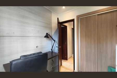 Apartamento à venda com 65m², 3 quartos e 1 vagaQuarto 2