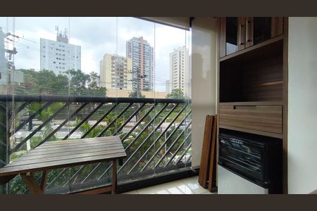 Apartamento à venda com 65m², 3 quartos e 1 vagaVaranda