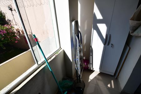 Casa de condomínio à venda com 89m², 2 quartos e 1 vagaÁrea de Serviço