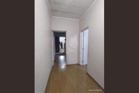 Casa à venda com 3 quartos, 244m² em Núcleo Carvalho de Araujo, São Paulo