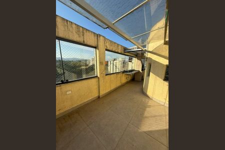 Apartamento para alugar com 80m², 3 quartos e 3 vagas