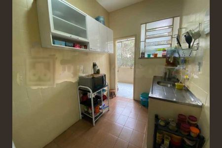 Apartamento à venda com 62m², 2 quartos e 1 vaga
