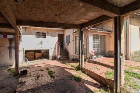 Casa para alugar com 374m², 3 quartos e 10 vagas Casa para alugar com 374m², 3 quartos e 10 vagasGaragem