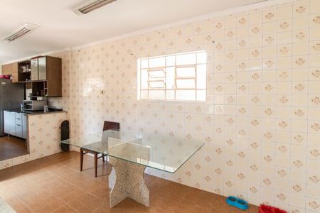 Casa para alugar com 374m², 3 quartos e 10 vagas Casa para alugar com 374m², 3 quartos e 10 vagasSala de Jantar