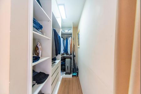 Apartamento à venda com 60m², 2 quartos e 1 vagaCloset do quarto 2
