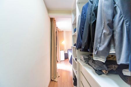 Apartamento à venda com 60m², 2 quartos e 1 vagaCloset do quarto 2