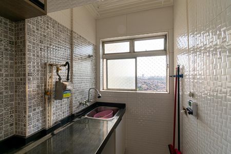 Apartamento à venda com 60m², 3 quartos e 1 vagaÁrea de Serviço