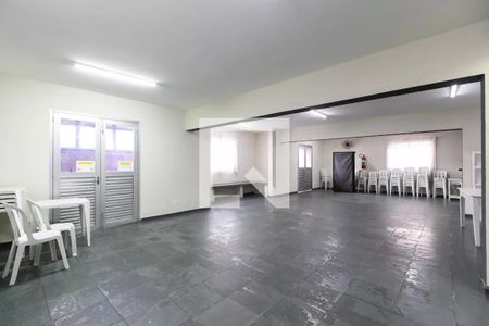 Apartamento para alugar com 51m², 2 quartos e 1 vaga Apartamento para alugar com 51m², 2 quartos e 1 vagaÁrea Comum - Salão de Festas