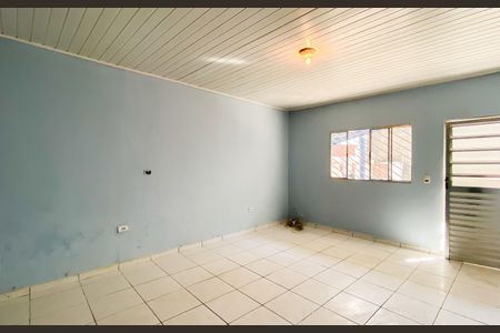 Sala  de casa à venda com 3 quartos, 250m² em Jardim Ponte Rasa, São Paulo