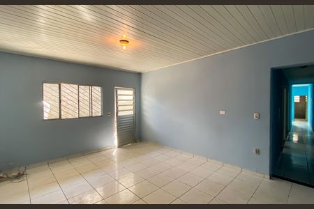 Sala  de casa à venda com 3 quartos, 250m² em Jardim Ponte Rasa, São Paulo