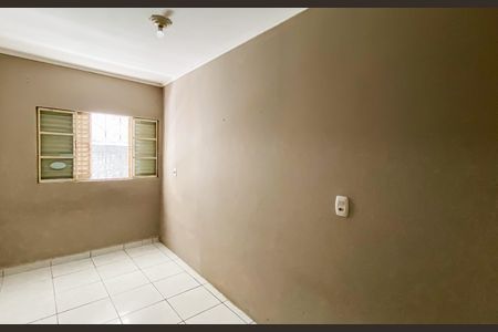 Casa à venda com 250m², 3 quartos e 8 vagasQuarto 2