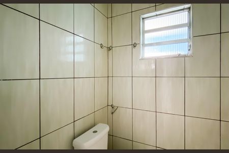 Casa à venda com 250m², 3 quartos e 8 vagasBanheiro da Suíte