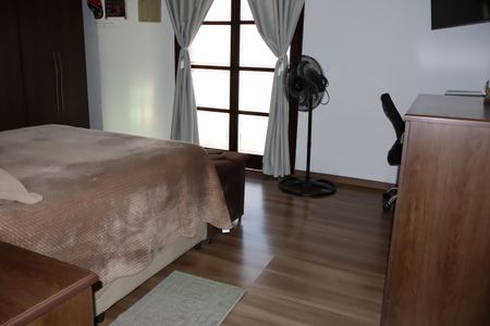 Casa à venda com 125m², 4 quartos e 2 vagasSuíte casa 2 (superior)