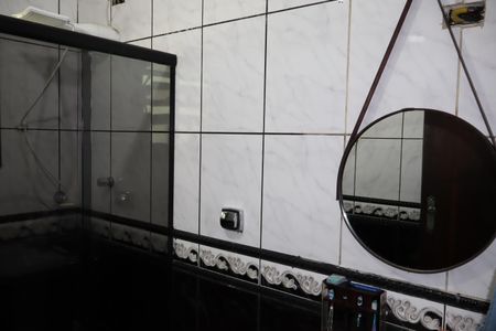 Casa à venda com 125m², 4 quartos e 2 vagasBanheiro casa 1 (térrea)