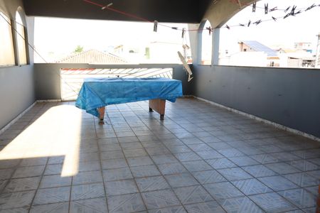 Casa à venda com 125m², 4 quartos e 2 vagasTerraço - área gourmet
