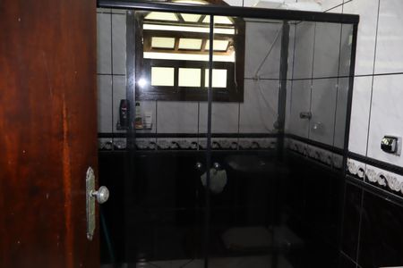 Casa à venda com 125m², 4 quartos e 2 vagasBanheiro casa 1 (térrea)