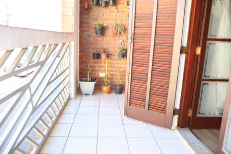 Casa à venda com 125m², 4 quartos e 2 vagasVaranda suíte casa 2 (superior)