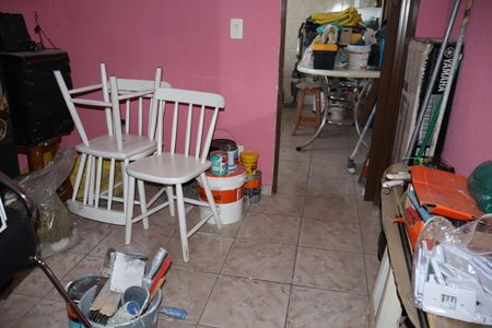 Casa à venda com 125m², 4 quartos e 2 vagasQuarto de serviço