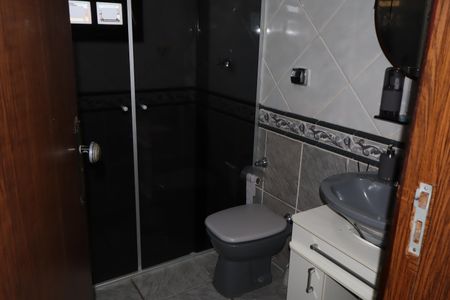 Casa à venda com 125m², 4 quartos e 2 vagasBanheiro casa 2 (superior)